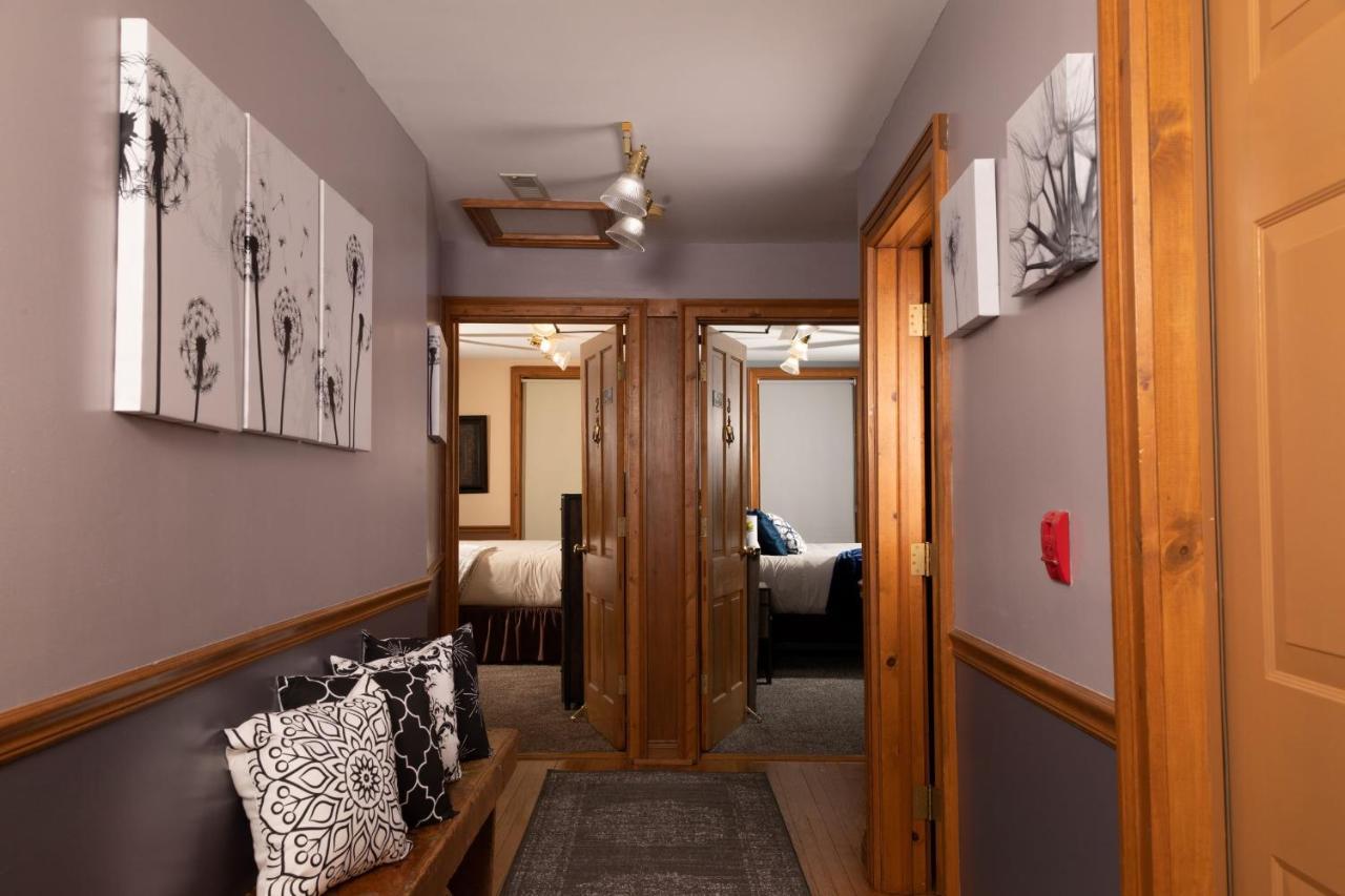 Riverboat Suites กาลีนา ภายนอก รูปภาพ