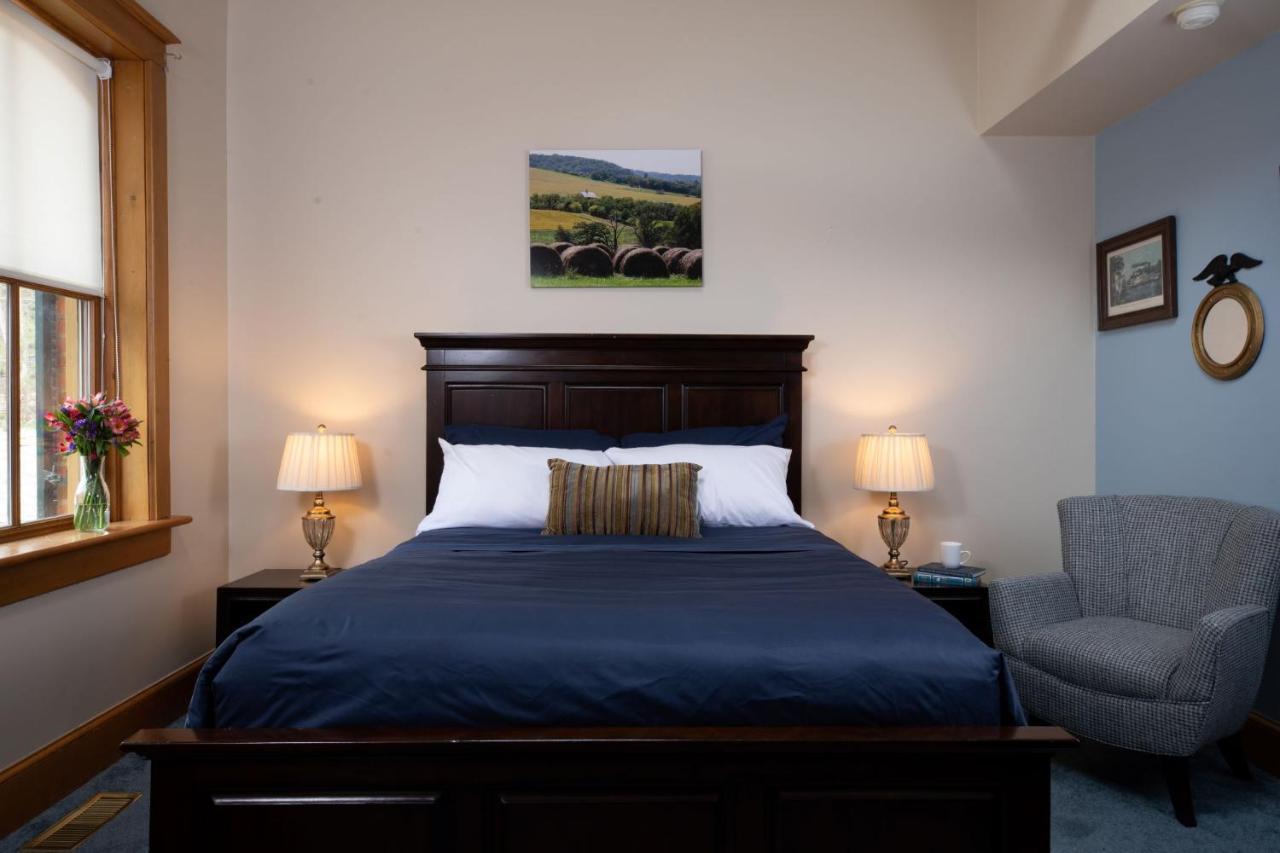 Riverboat Suites กาลีนา ภายนอก รูปภาพ